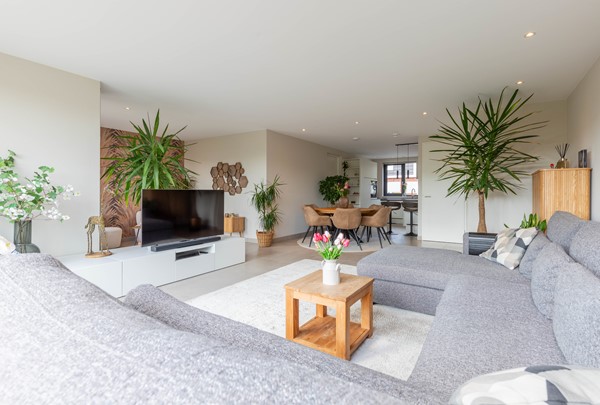 Medium property photo - Smaragd 27, 2371 LA Roelofarendsveen